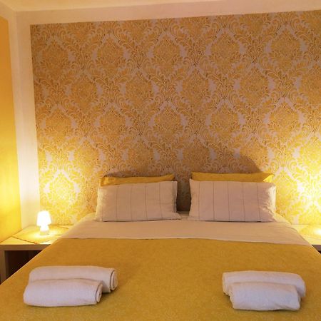 Hotel Two Steps From Rialto Bridge Venedig Exterior foto