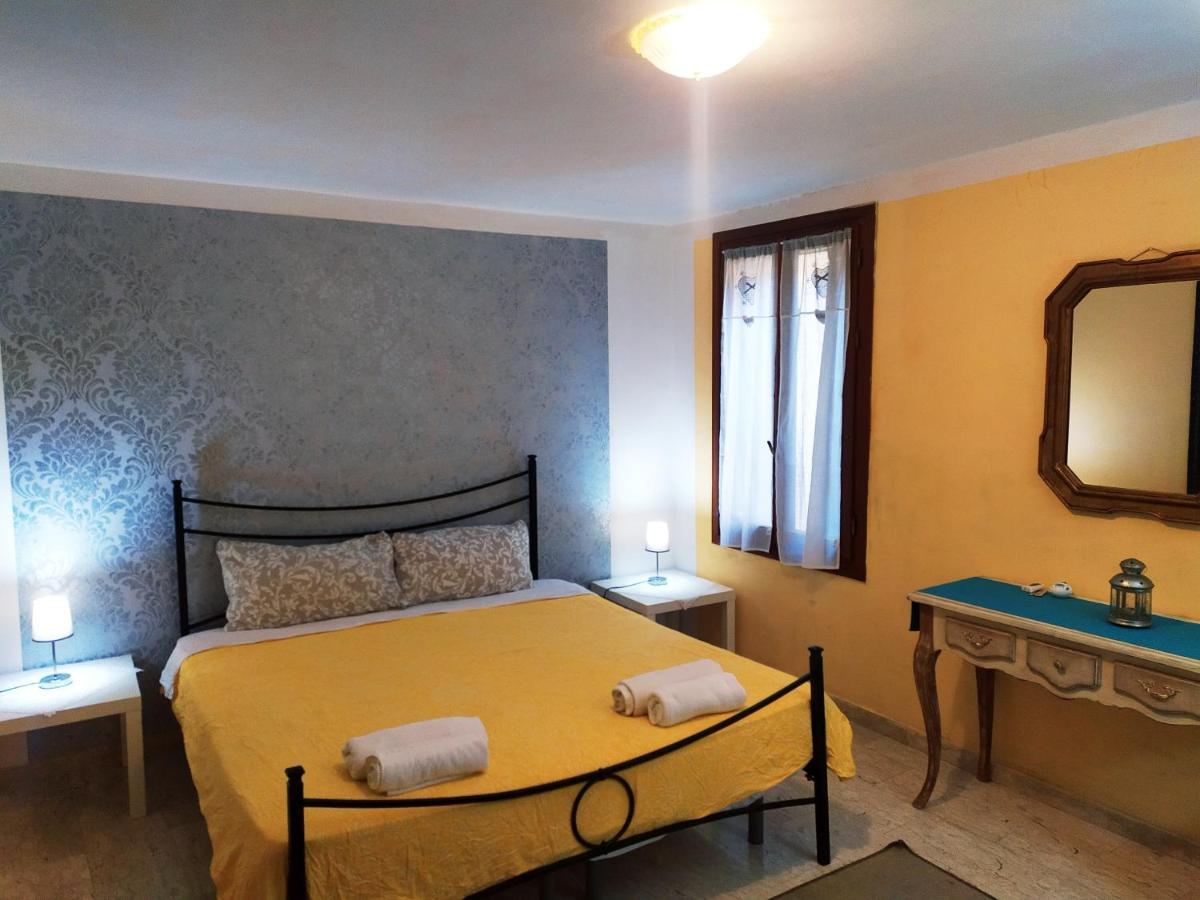 Hotel Two Steps From Rialto Bridge Venedig Exterior foto